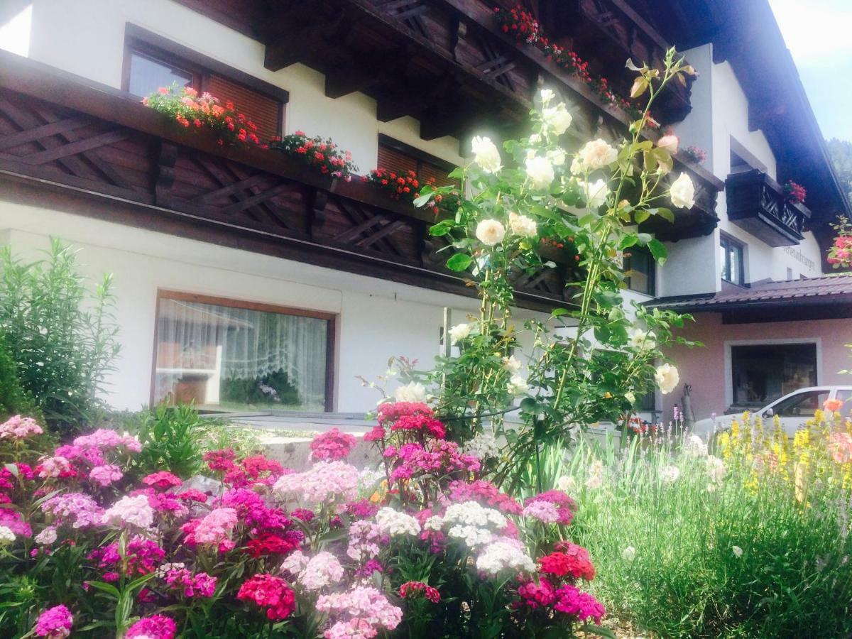 Haus Schnoeller Apartment Bach  Luaran gambar